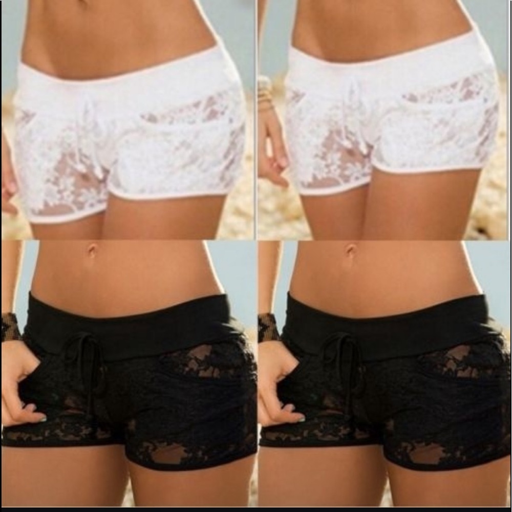 Lace SHORTS w Pockets